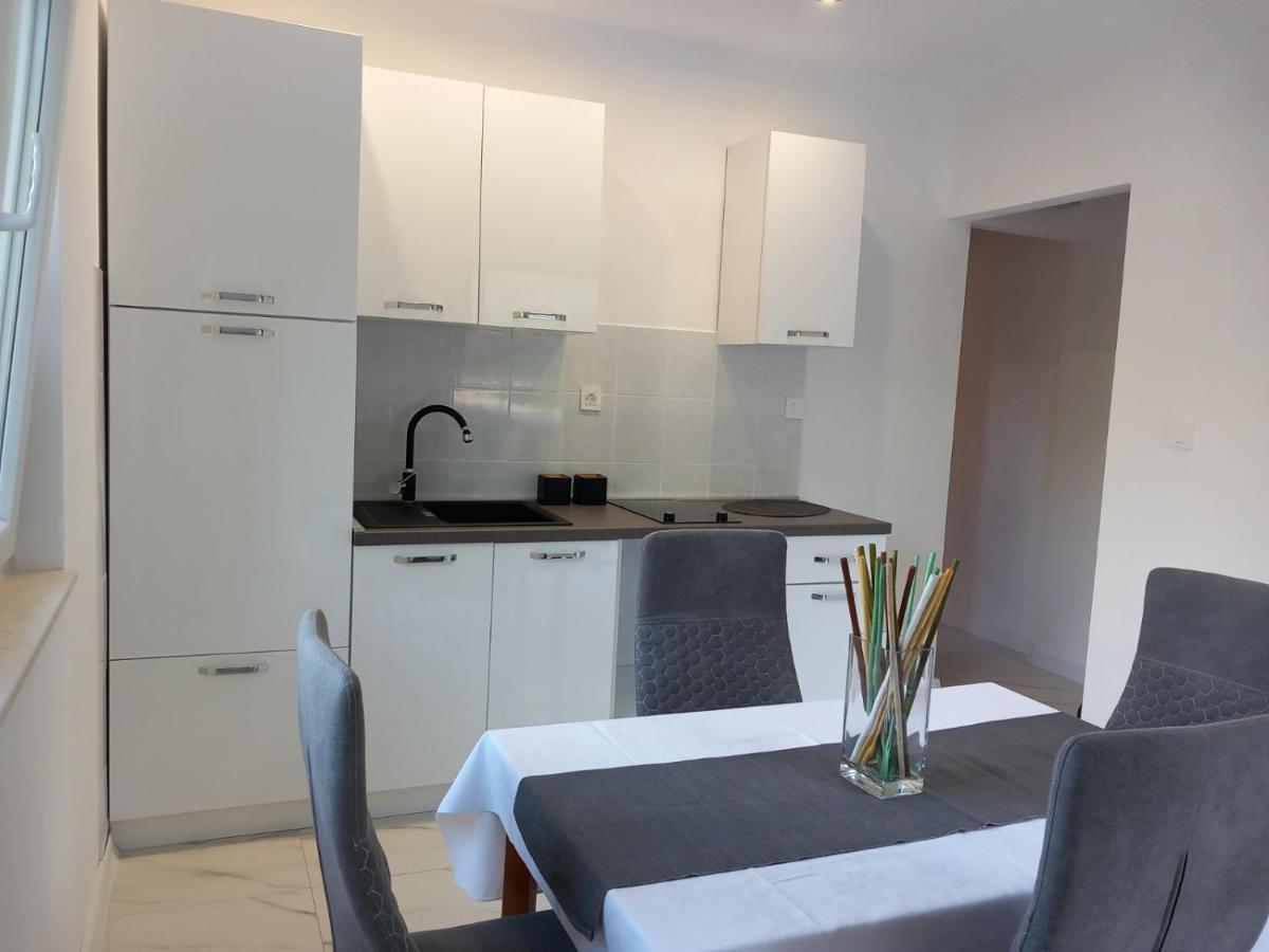 Apartman Laura Jurandvor Extérieur photo