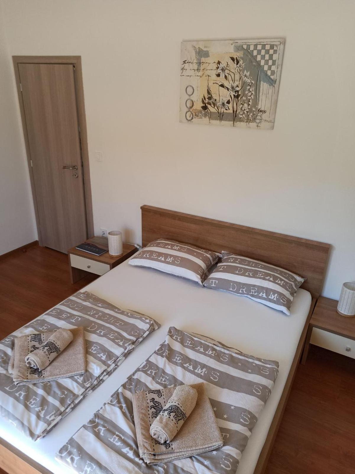 Apartman Laura Jurandvor Extérieur photo